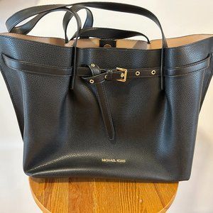 Micheal Kors Black Leather Tote